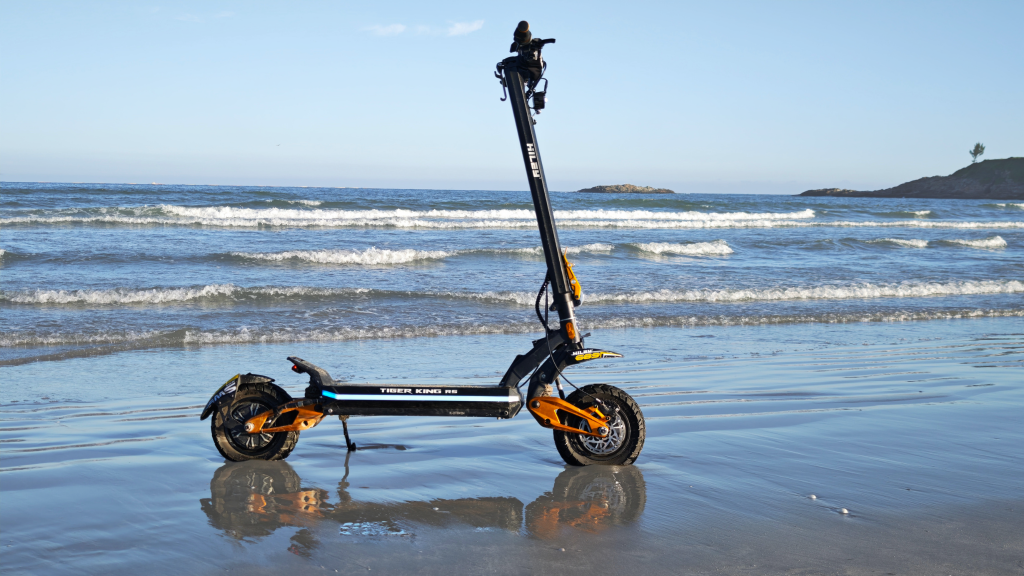 Hiley Mobility USA | How to Safely Clean Sand Off an Electric Scooter