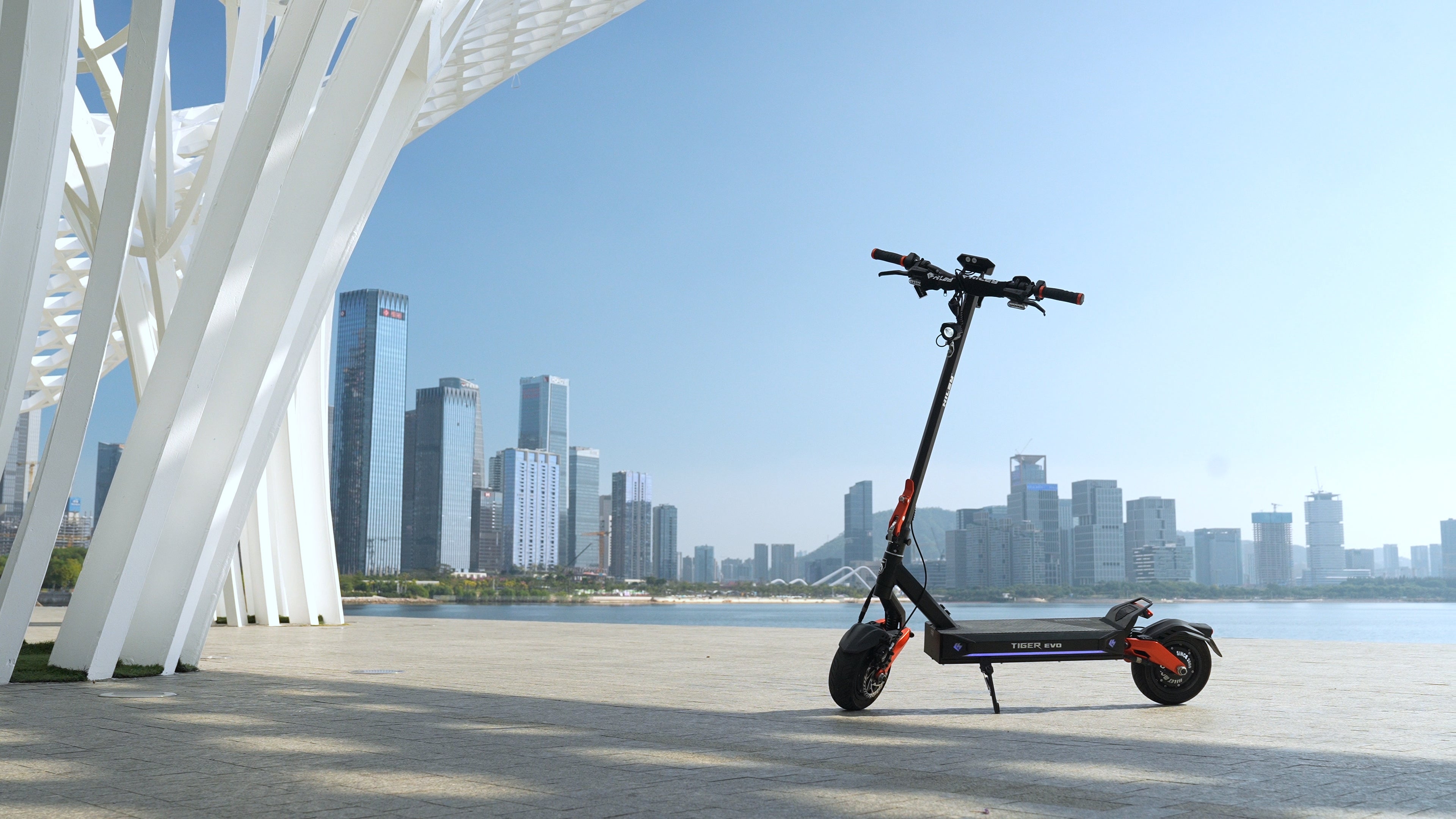 Scooter + AI Intelligent Parking, Obstacle Avoidance, and Route Planning